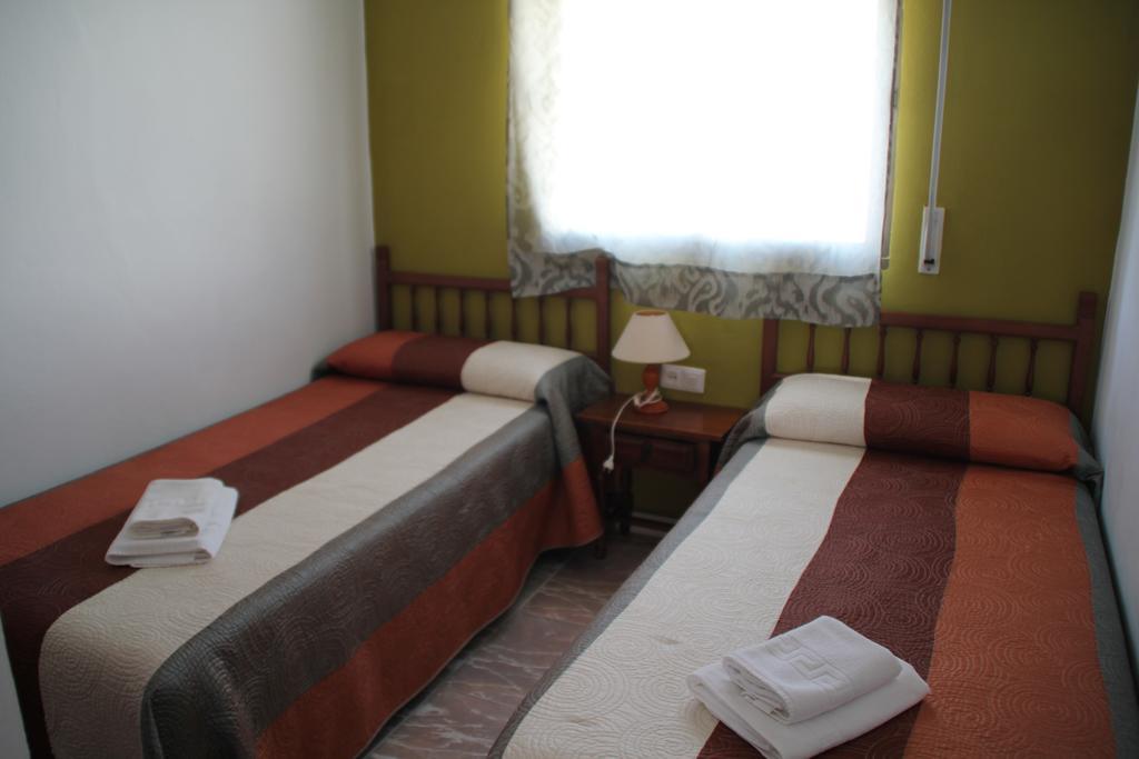 Apartamentos Miramar Bolonia Zewnętrze zdjęcie
