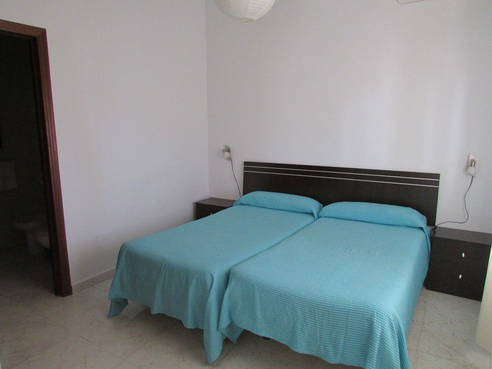 Apartamentos Miramar Bolonia Zewnętrze zdjęcie