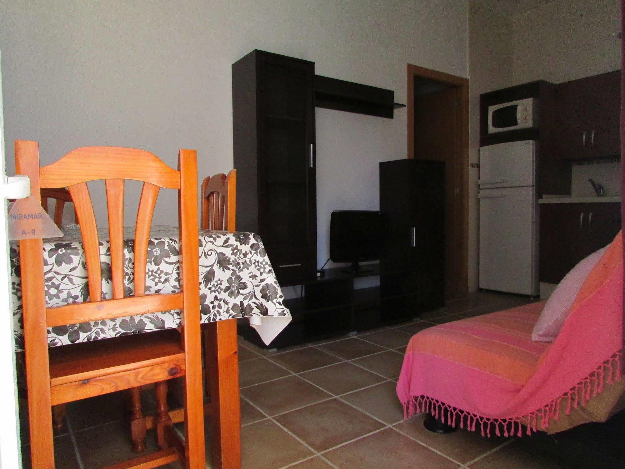 Apartamentos Miramar Bolonia Zewnętrze zdjęcie